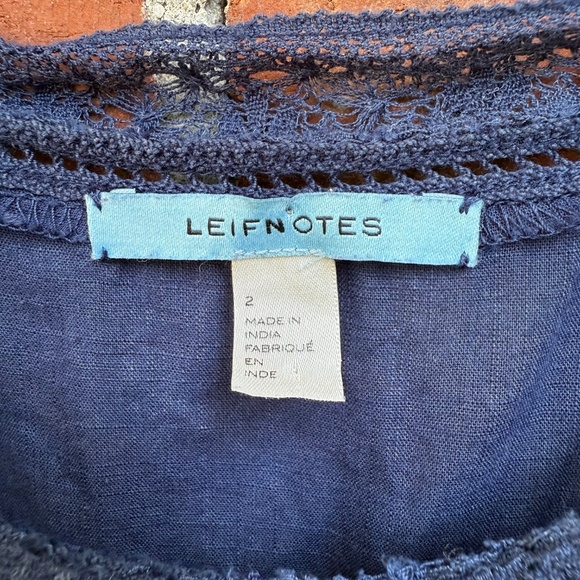 Anthropologie Leifnotes Navy Beaded Embroidered Boho Pom Pom‎ Top Size 2 - Picture 4 of 5